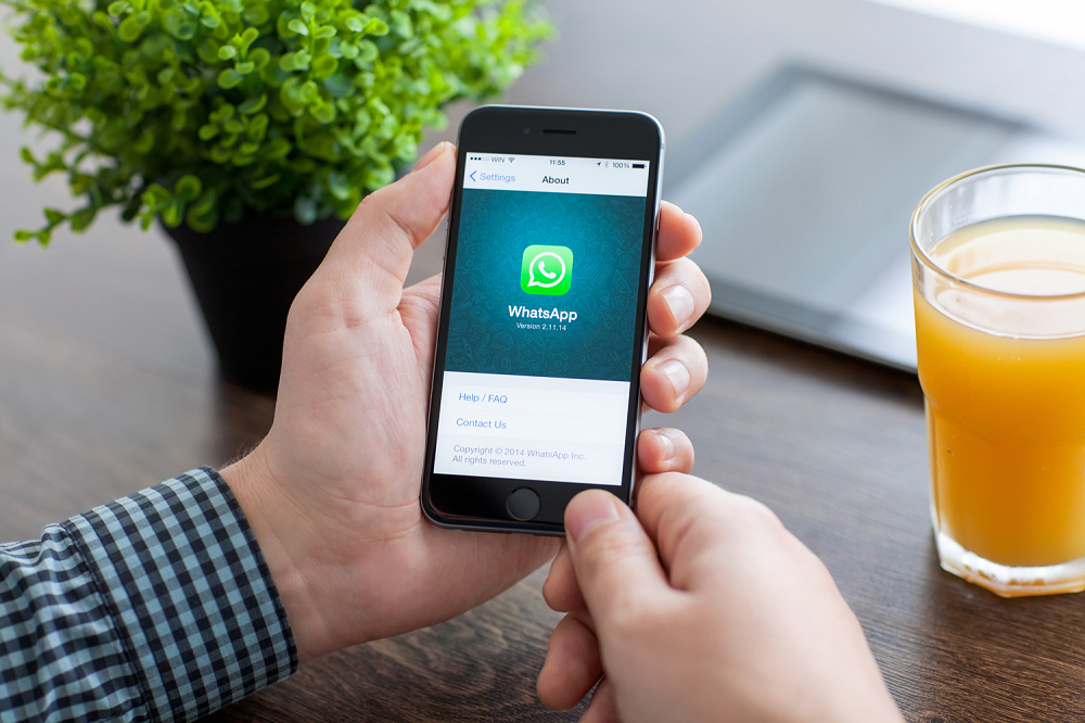 WhatsApp’s New Feature allow iPhone Users Watch YouTube Videos in-app